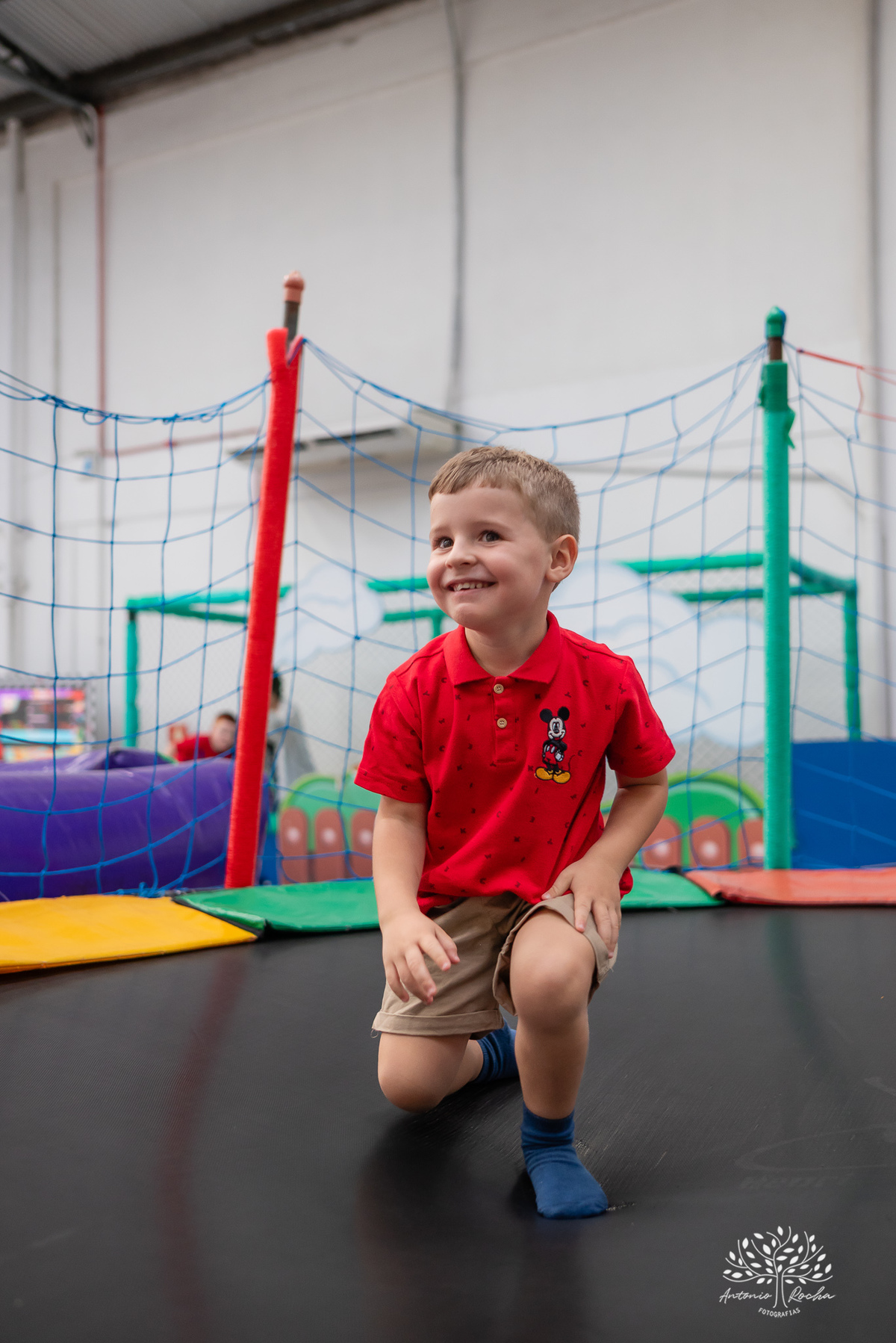 Vicente - aniversário infantil - 4 anos - festa de criança - fotografia infantil - memórias da infância - tombo legal - touro mecânico - fotografia de aniversário - família - fotos espontâneas - Antonio Rocha Fotografias - Cliff Kids - Pelotas