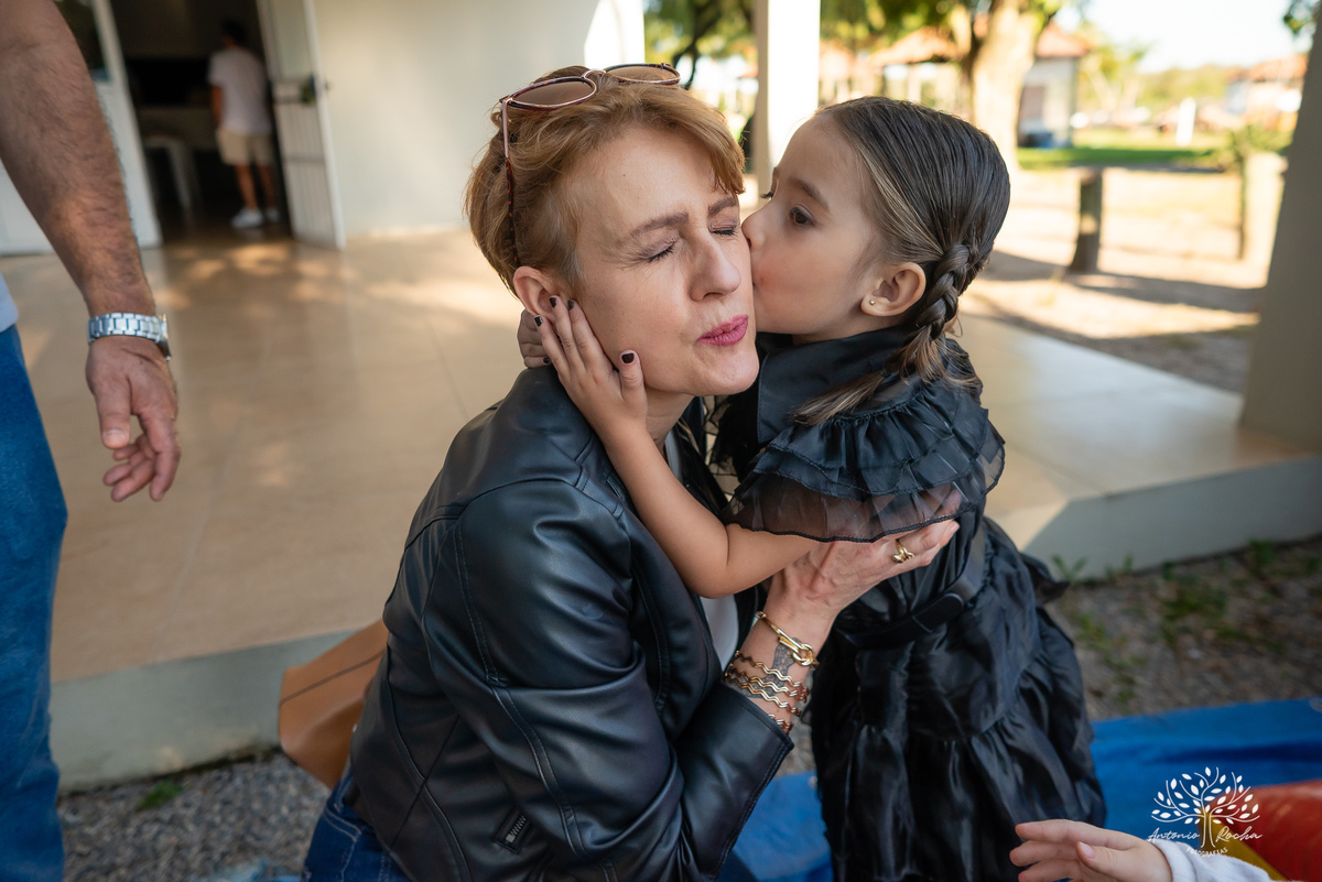 aniversário infantil - fotografia de festa - Vandinha - Clube Caça e Pesca - fotografia infantil - tobogã - festa ao ar livre - fotografia espontânea - aniversário 4 anos - fotos criativas - fotógrafo Antonio Rocha - festa com crianças – Pelotas