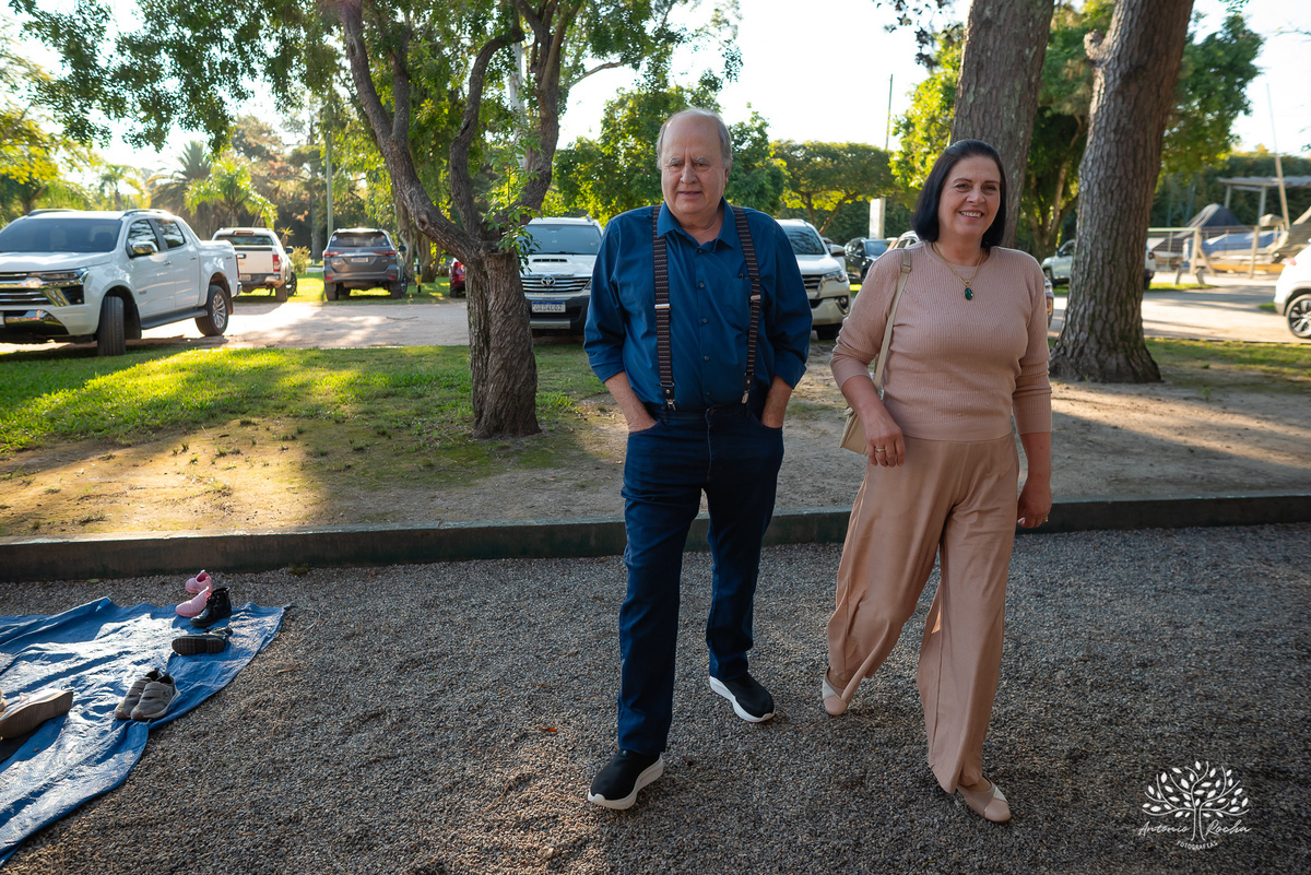 aniversário infantil - fotografia de festa - Vandinha - Clube Caça e Pesca - fotografia infantil - tobogã - festa ao ar livre - fotografia espontânea - aniversário 4 anos - fotos criativas - fotógrafo Antonio Rocha - festa com crianças – Pelotas