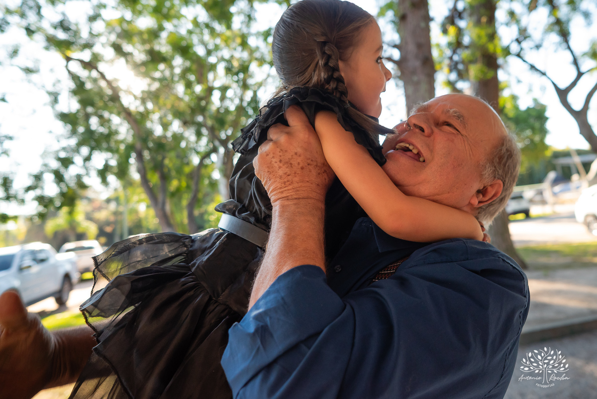 aniversário infantil - fotografia de festa - Vandinha - Clube Caça e Pesca - fotografia infantil - tobogã - festa ao ar livre - fotografia espontânea - aniversário 4 anos - fotos criativas - fotógrafo Antonio Rocha - festa com crianças – Pelotas