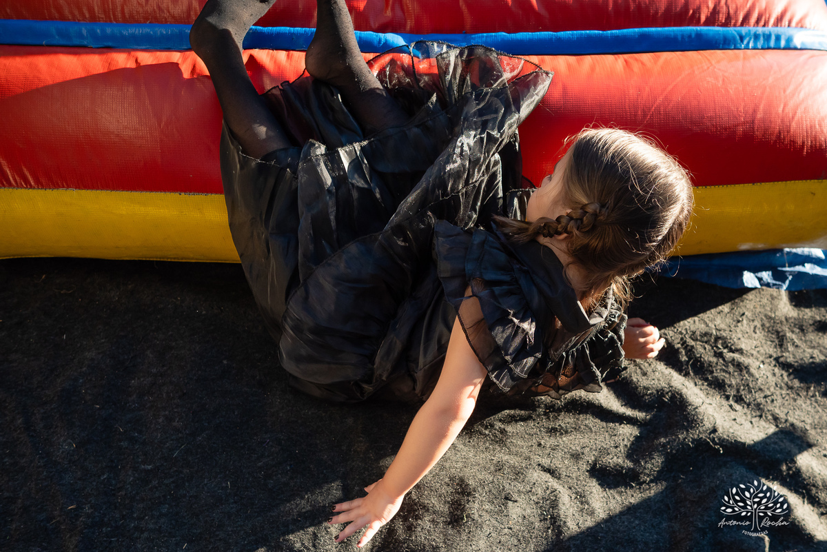 aniversário infantil - fotografia de festa - Vandinha - Clube Caça e Pesca - fotografia infantil - tobogã - festa ao ar livre - fotografia espontânea - aniversário 4 anos - fotos criativas - fotógrafo Antonio Rocha - festa com crianças – Pelotas