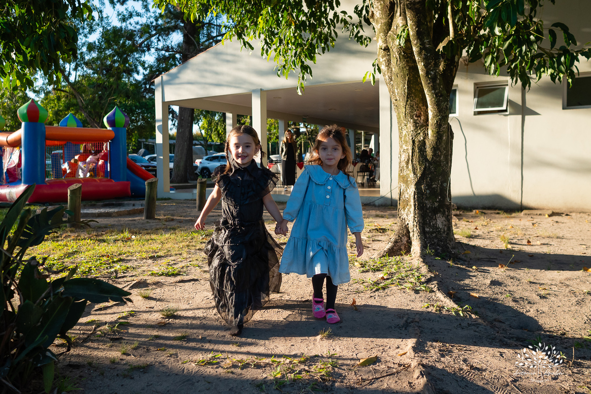 aniversário infantil - fotografia de festa - Vandinha - Clube Caça e Pesca - fotografia infantil - tobogã - festa ao ar livre - fotografia espontânea - aniversário 4 anos - fotos criativas - fotógrafo Antonio Rocha - festa com crianças – Pelotas