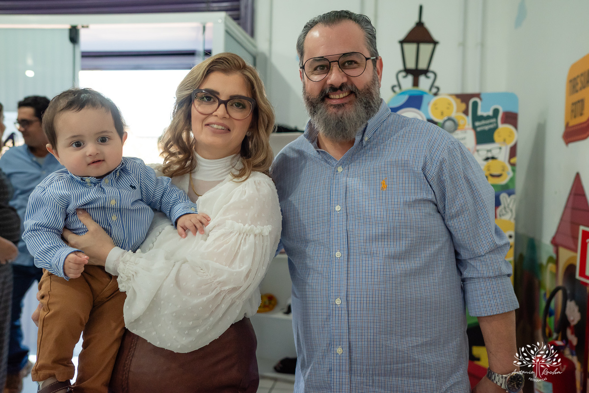 primeiro-aninho - fotografia-de-aniversário - fotógrafo-infantil - festa-na-fazendinha - fotografia-profissional - Pelotas - aniversário-de-1-ano - memórias-em-família - fotos-de-festa-infantil - Antonio-Rocha-Fotografias - ensaio-fotográfico-infantil