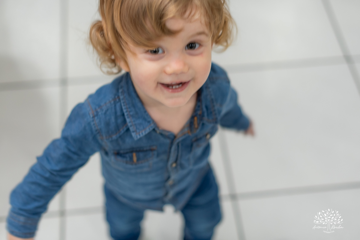 primeiro-aninho - fotografia-de-aniversário - fotógrafo-infantil - festa-na-fazendinha - fotografia-profissional - Pelotas - aniversário-de-1-ano - memórias-em-família - fotos-de-festa-infantil - Antonio-Rocha-Fotografias - ensaio-fotográfico-infantil