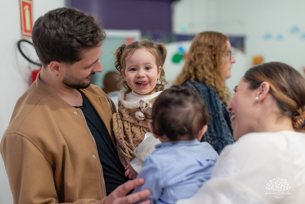 primeiro-aninho - fotografia-de-aniversário - fotógrafo-infantil - festa-na-fazendinha - fotografia-profissional - Pelotas - aniversário-de-1-ano - memórias-em-família - fotos-de-festa-infantil - Antonio-Rocha-Fotografias - ensaio-fotográfico-infantil