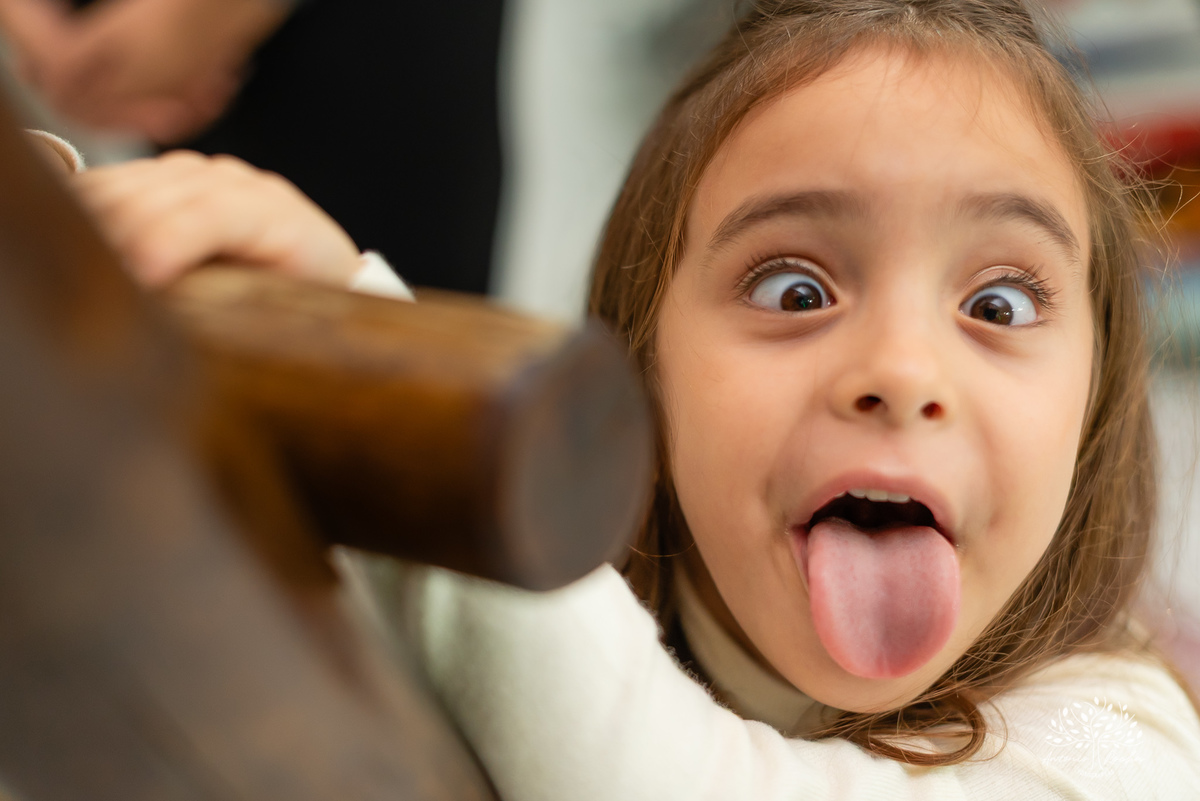 festa infantil - fotografia infantil - aniversário Frozen - irmãs gêmeas - festa temática - fotografia de festa - Pelotas - princesas Frozen – Tio Guigui - fotografia espontânea - fotografia de aniversário – Show do Parabéns - Antonio Rocha Fotografias