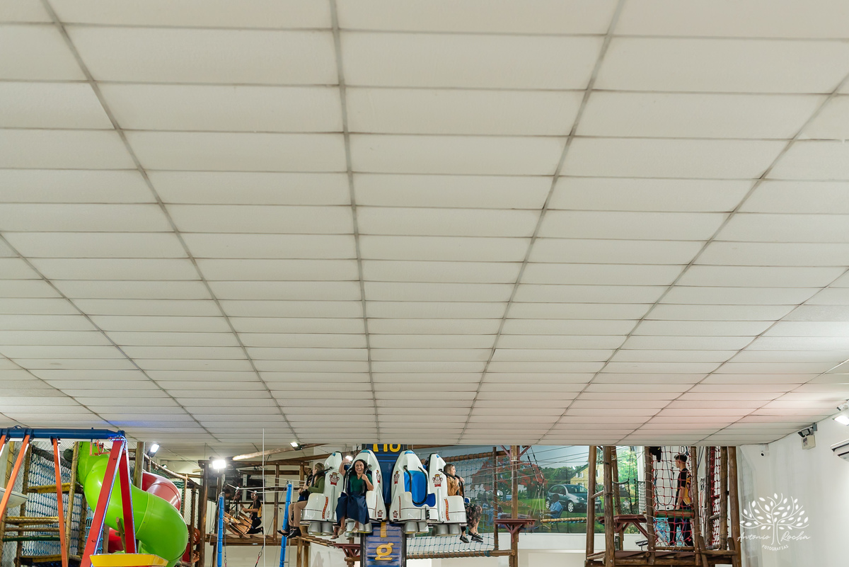 festa infantil - fotografia infantil - aniversário Frozen - irmãs gêmeas - festa temática - fotografia de festa - Pelotas - princesas Frozen – Tio Guigui - fotografia espontânea - fotografia de aniversário – Show do Parabéns - Antonio Rocha Fotografias