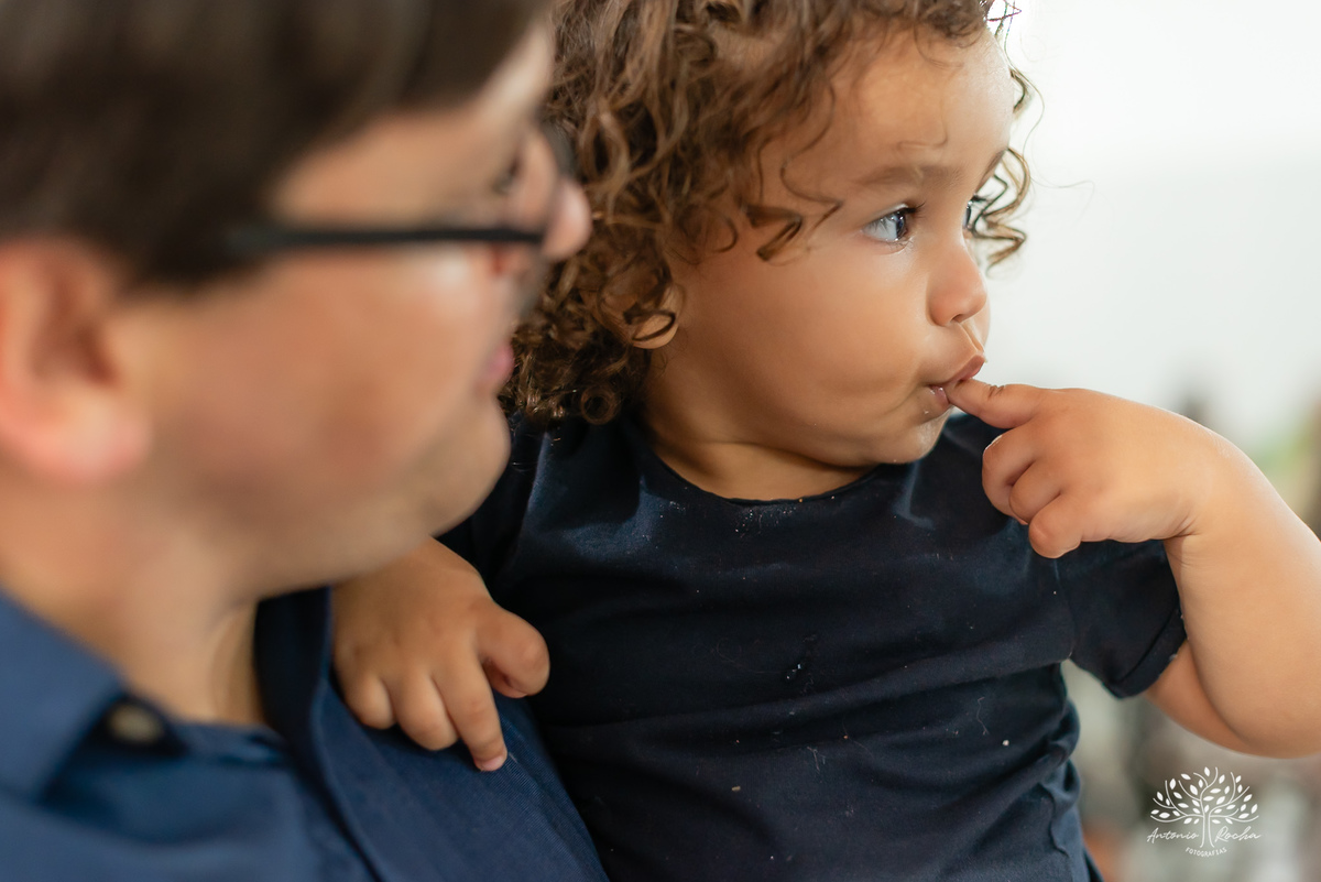 festa infantil - fotografia infantil - aniversário Frozen - irmãs gêmeas - festa temática - fotografia de festa - Pelotas - princesas Frozen – Tio Guigui - fotografia espontânea - fotografia de aniversário – Show do Parabéns - Antonio Rocha Fotografias