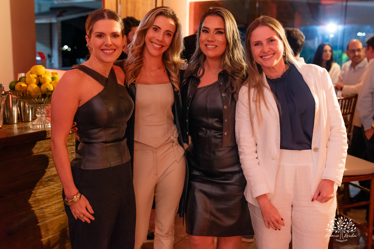 quarentou-40-anos - aniversário-40-anos - fotografia-de-eventos - fotógrafo-em-pelotas - antonio-rocha-fotografias - decoração-de-festa - cerimonial - buffet- música-ao-vivo - noite-inesquecível – os saraivas – tayefabio – lucianoortiz - dunas clube