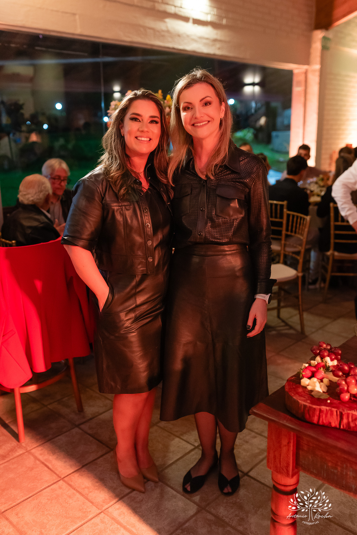 quarentou-40-anos - aniversário-40-anos - fotografia-de-eventos - fotógrafo-em-pelotas - antonio-rocha-fotografias - decoração-de-festa - cerimonial - buffet- música-ao-vivo - noite-inesquecível – os saraivas – tayefabio – lucianoortiz - dunas clube