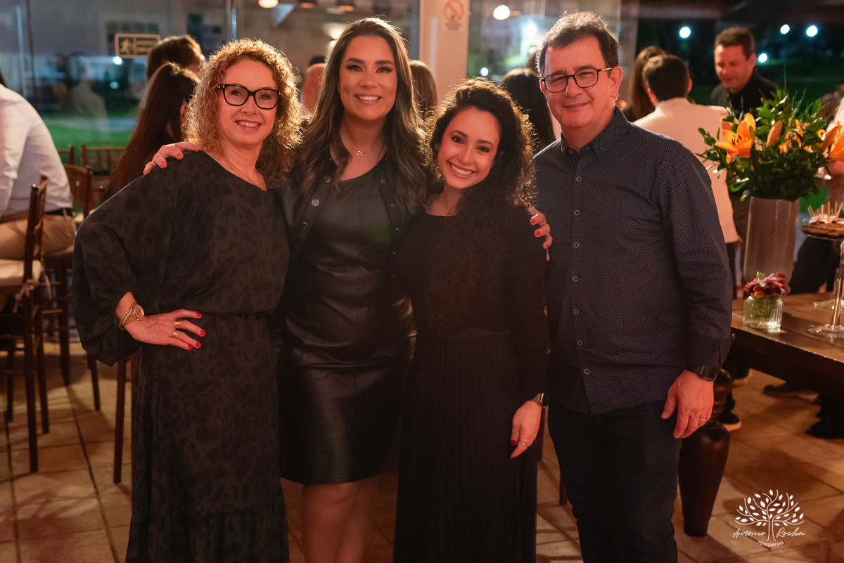 quarentou-40-anos - aniversário-40-anos - fotografia-de-eventos - fotógrafo-em-pelotas - antonio-rocha-fotografias - decoração-de-festa - cerimonial - buffet- música-ao-vivo - noite-inesquecível – os saraivas – tayefabio – lucianoortiz - dunas clube
