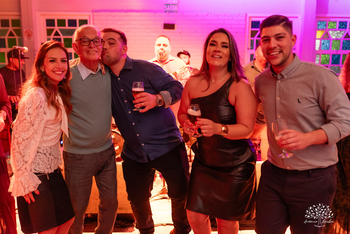 quarentou-40-anos - aniversário-40-anos - fotografia-de-eventos - fotógrafo-em-pelotas - antonio-rocha-fotografias - decoração-de-festa - cerimonial - buffet- música-ao-vivo - noite-inesquecível – os saraivas – tayefabio – lucianoortiz - dunas clube