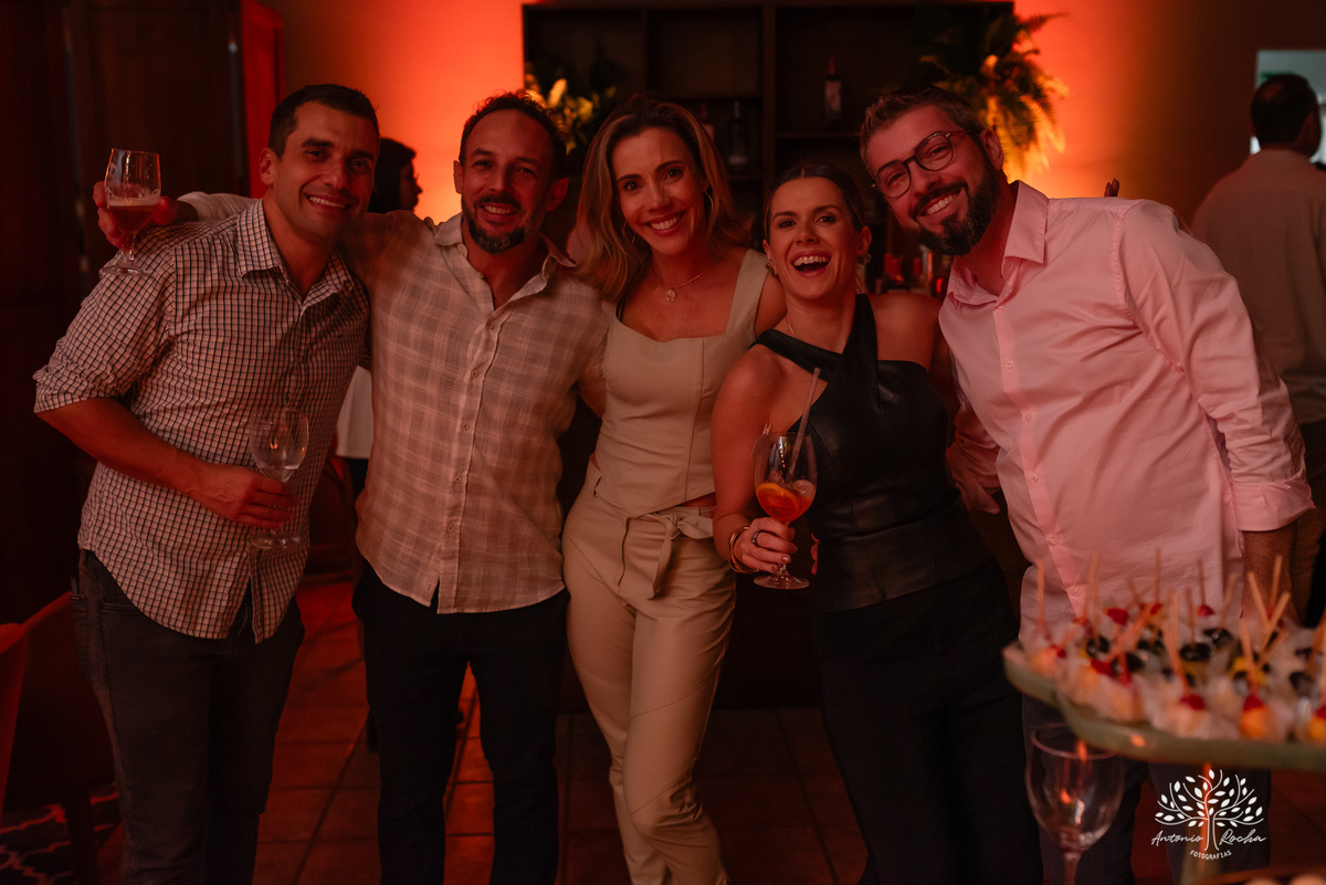 quarentou-40-anos - aniversário-40-anos - fotografia-de-eventos - fotógrafo-em-pelotas - antonio-rocha-fotografias - decoração-de-festa - cerimonial - buffet- música-ao-vivo - noite-inesquecível – os saraivas – tayefabio – lucianoortiz - dunas clube