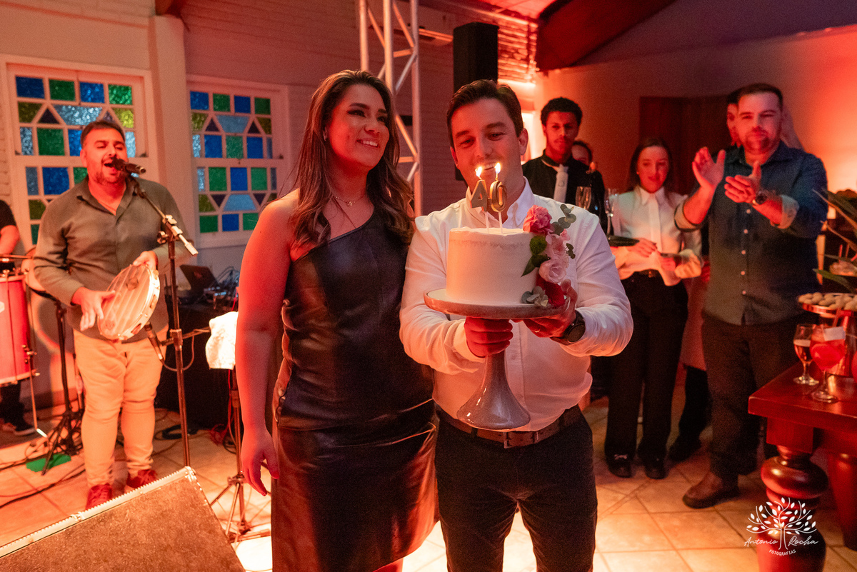 quarentou-40-anos - aniversário-40-anos - fotografia-de-eventos - fotógrafo-em-pelotas - antonio-rocha-fotografias - decoração-de-festa - cerimonial - buffet- música-ao-vivo - noite-inesquecível – os saraivas – tayefabio – lucianoortiz - dunas clube