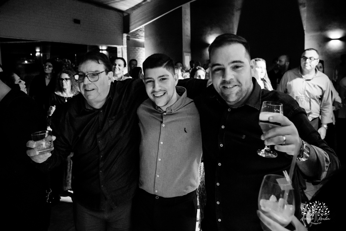 quarentou-40-anos - aniversário-40-anos - fotografia-de-eventos - fotógrafo-em-pelotas - antonio-rocha-fotografias - decoração-de-festa - cerimonial - buffet- música-ao-vivo - noite-inesquecível – os saraivas – tayefabio – lucianoortiz - dunas clube