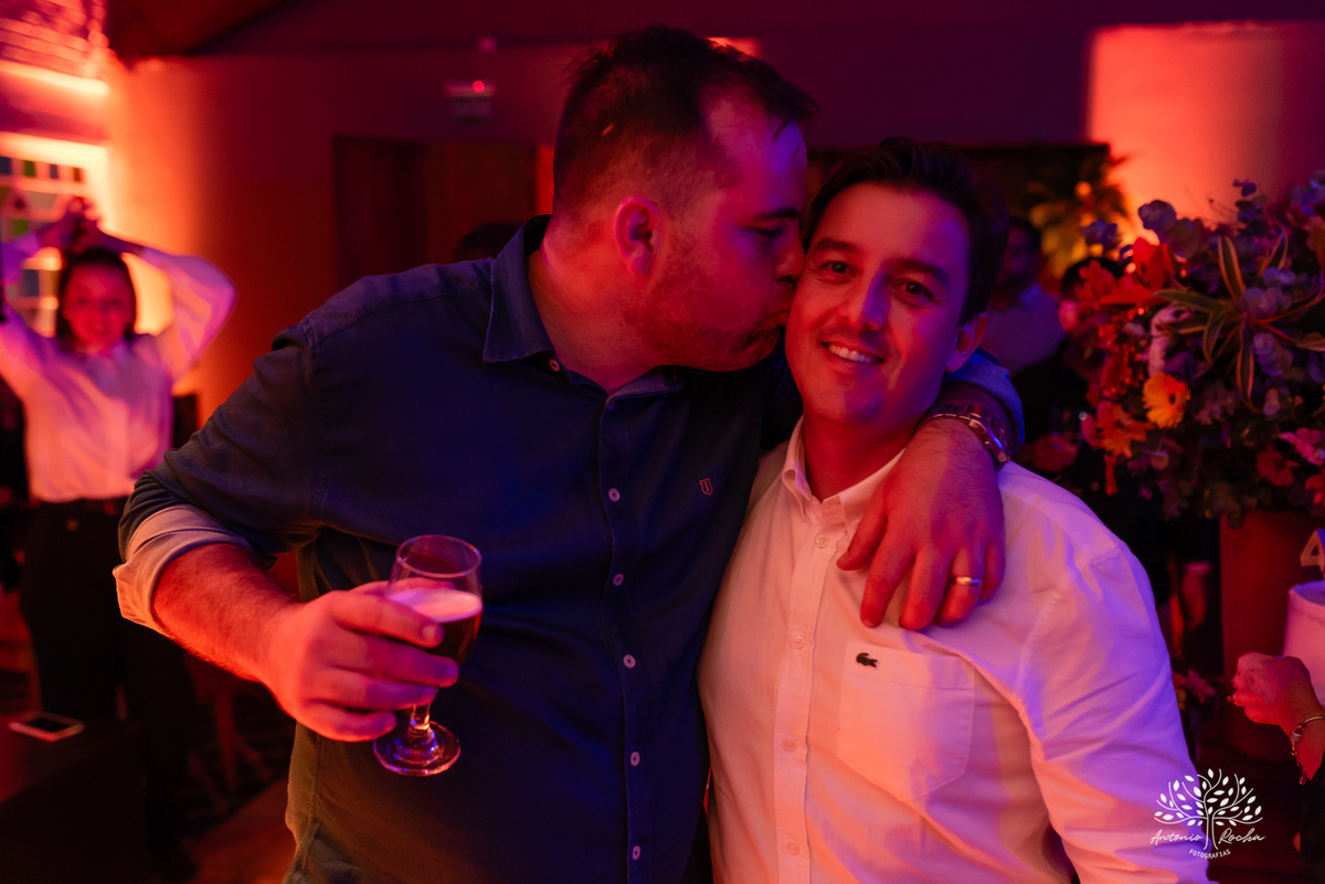 quarentou-40-anos - aniversário-40-anos - fotografia-de-eventos - fotógrafo-em-pelotas - antonio-rocha-fotografias - decoração-de-festa - cerimonial - buffet- música-ao-vivo - noite-inesquecível – os saraivas – tayefabio – lucianoortiz - dunas clube