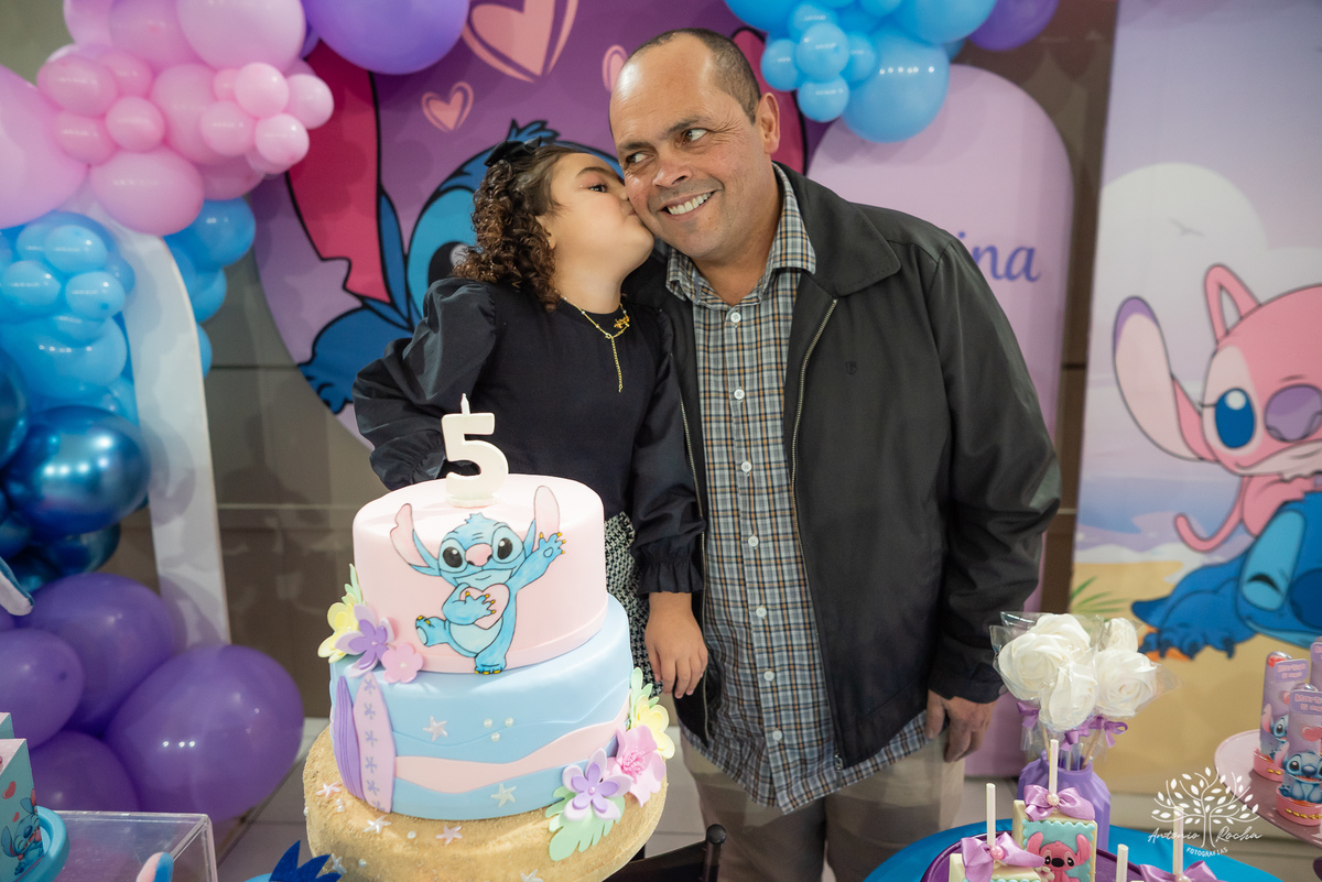 fotografo da familia – Pelotas - família-fabiola-e-andré – isadora-e-martina – Tio Guigui - stitch