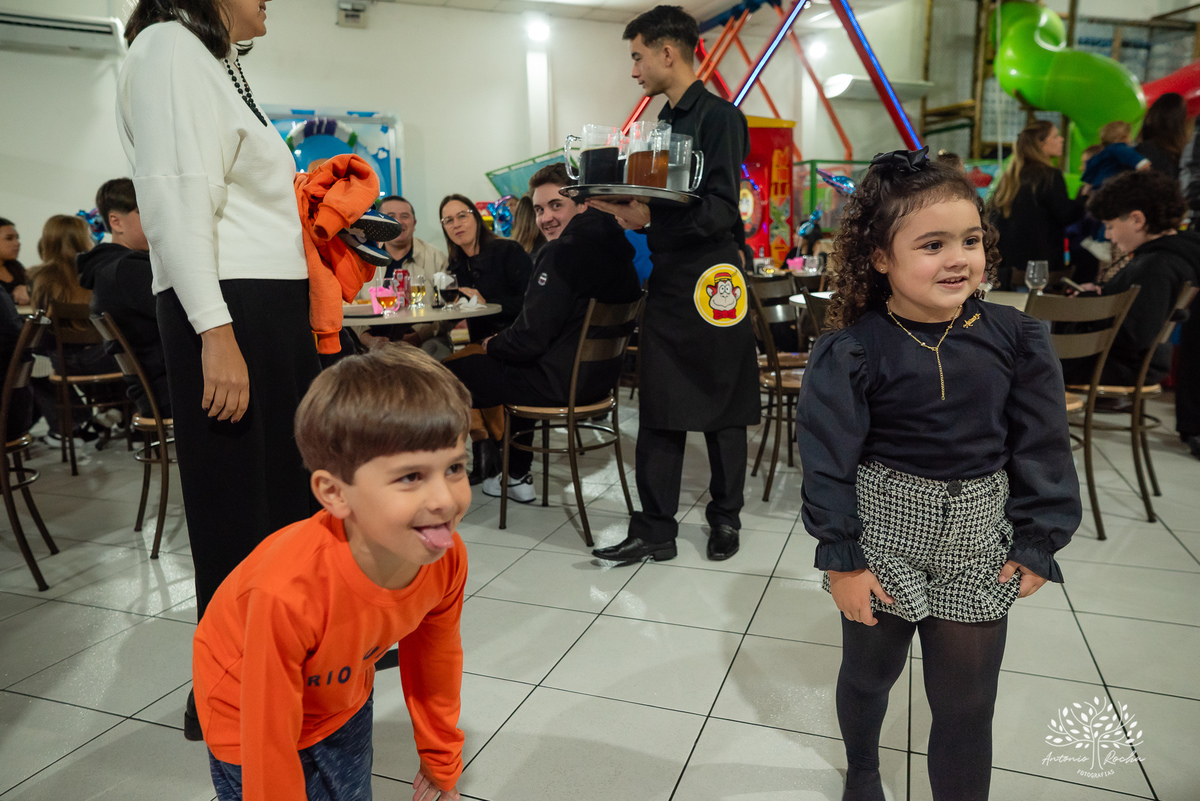 fotografo da familia – Pelotas - família-fabiola-e-andré – isadora-e-martina – Tio Guigui - stitch