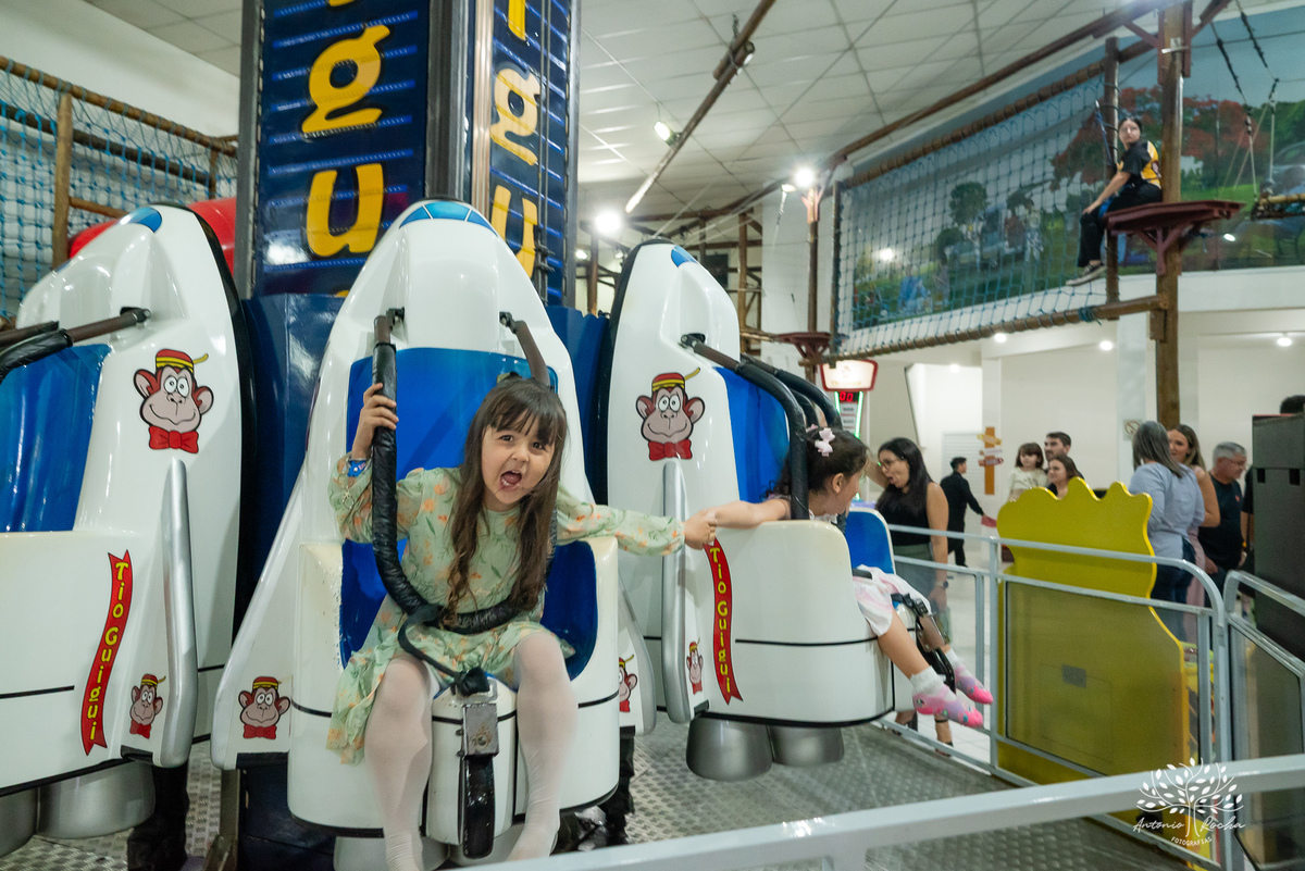 aniversário infantil - 5 anos - fotografia infantil - tema princesas - fotógrafo de crianças - fotógrafo de aniversários - Antonio Rocha Fotografias - festa encantada - fotografia profissional - fotografia criativa – tio Guigui – Pelotas - Renata