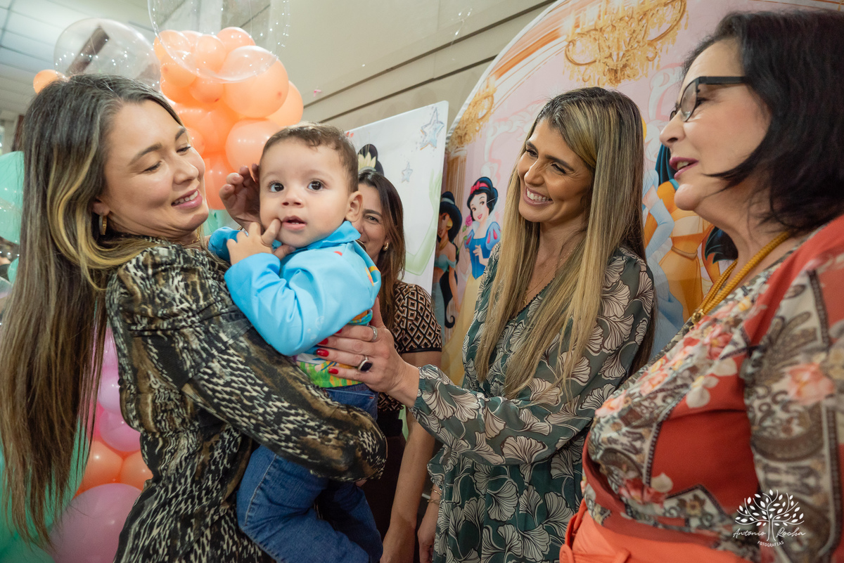 aniversário infantil - 5 anos - fotografia infantil - tema princesas - fotógrafo de crianças - fotógrafo de aniversários - Antonio Rocha Fotografias - festa encantada - fotografia profissional - fotografia criativa – tio Guigui – Pelotas - Renata