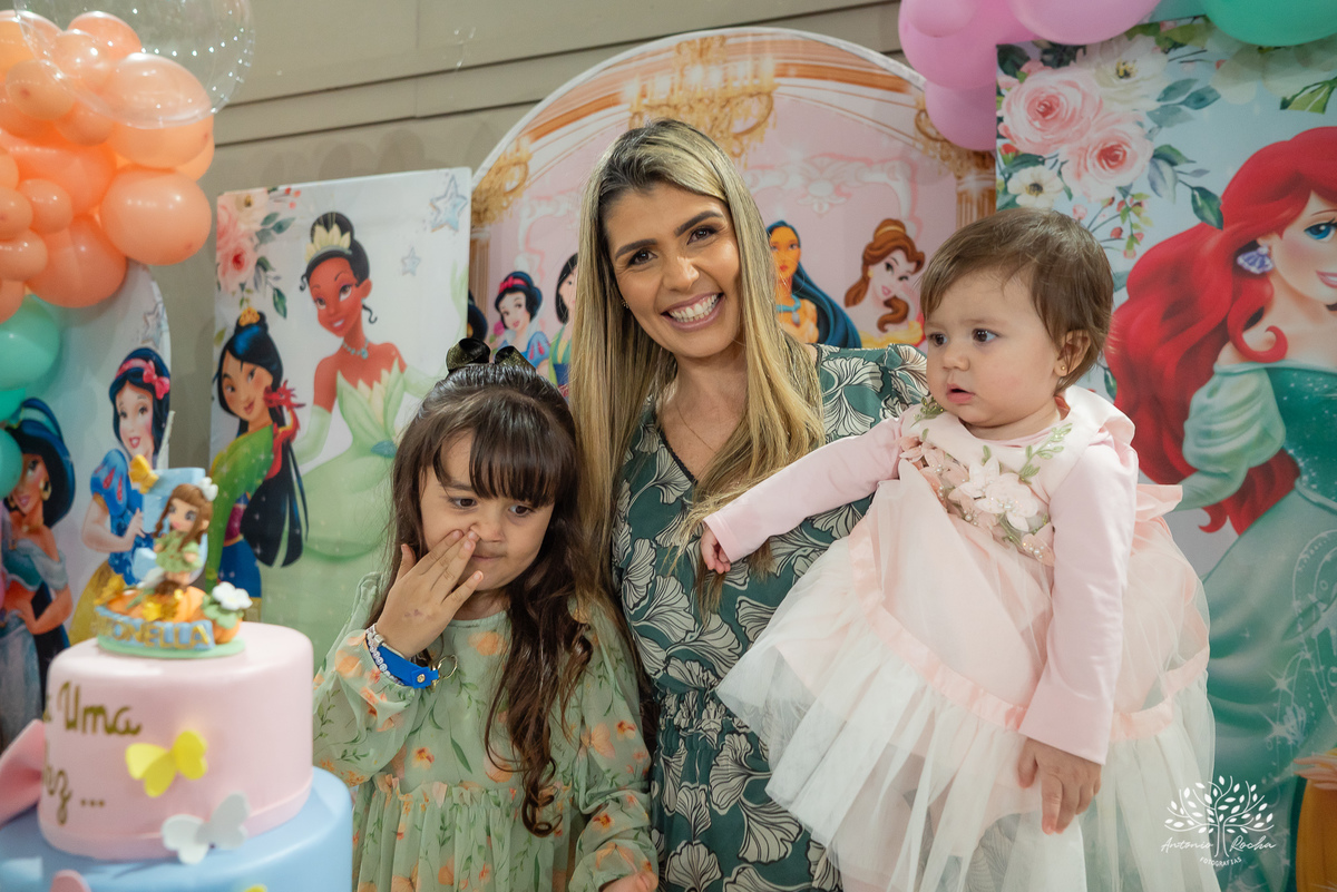 aniversário infantil - 5 anos - fotografia infantil - tema princesas - fotógrafo de crianças - fotógrafo de aniversários - Antonio Rocha Fotografias - festa encantada - fotografia profissional - fotografia criativa – tio Guigui – Pelotas - Renata