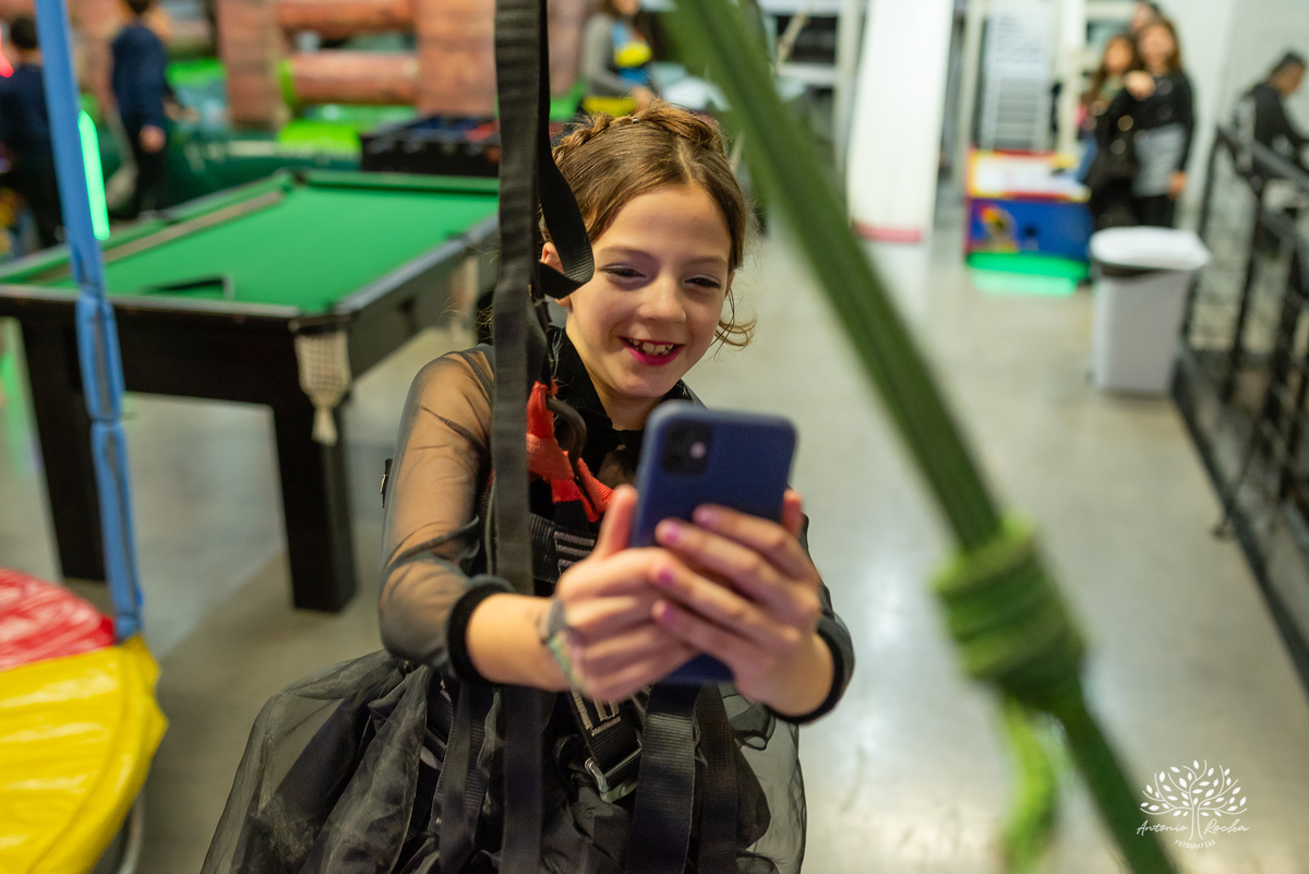 fotografia infantil - tio Antonio - Antonio Rocha Fotografias - Vandinha - tirolesa - parabéns de aniversário - crescimento infantil - fotógrafo de crianças - infância registrada - fotógrafo em Pelotas - fotógrafo de família – Candy Club - pré-adolescente