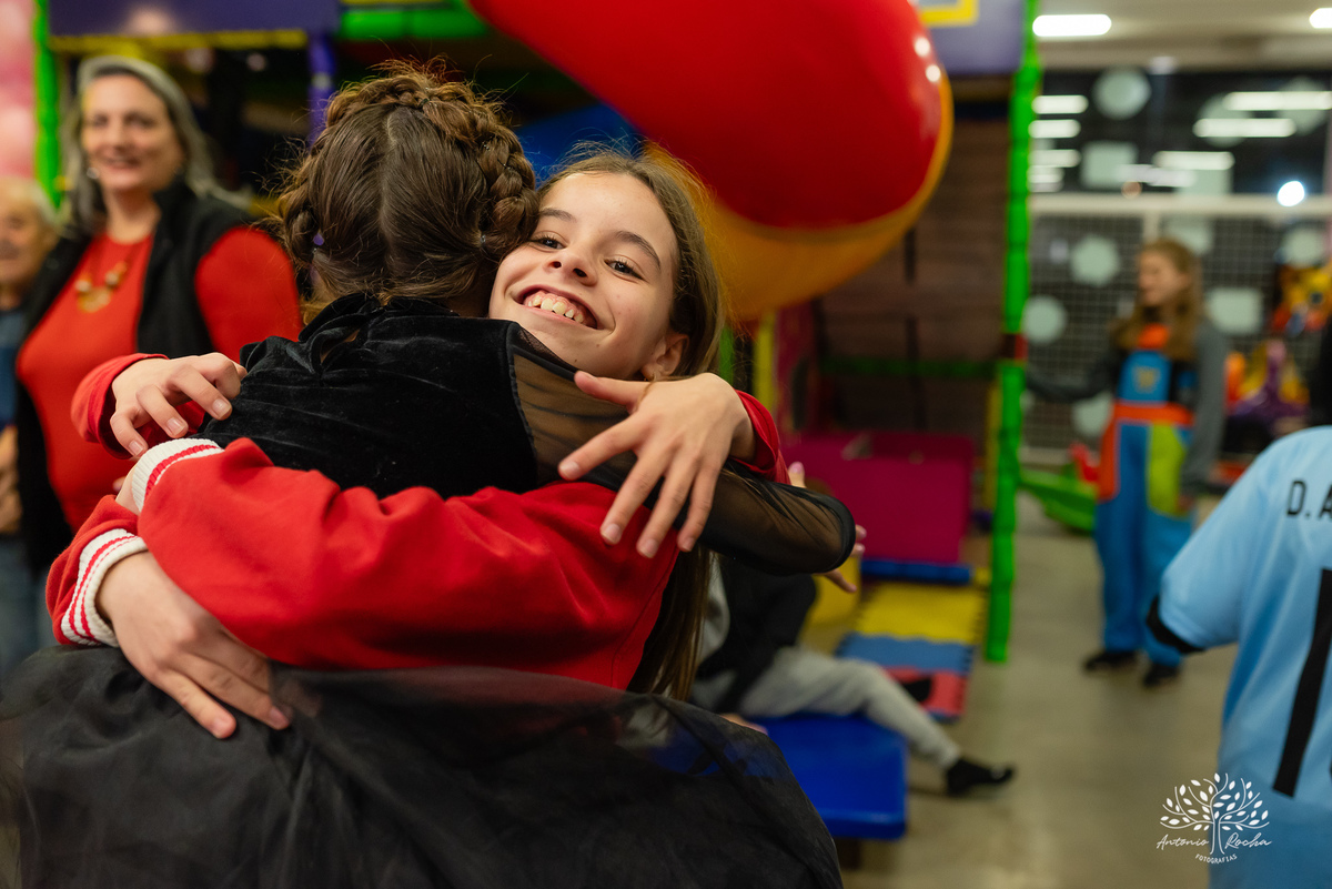 fotografia infantil - tio Antonio - Antonio Rocha Fotografias - Vandinha - tirolesa - parabéns de aniversário - crescimento infantil - fotógrafo de crianças - infância registrada - fotógrafo em Pelotas - fotógrafo de família – Candy Club - pré-adolescente