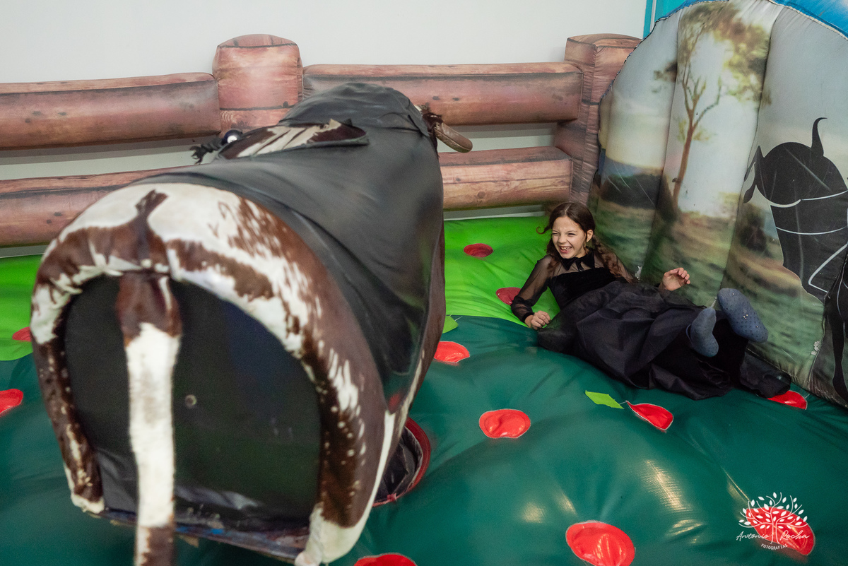 fotografia infantil - tio Antonio - Antonio Rocha Fotografias - Vandinha - tirolesa - parabéns de aniversário - crescimento infantil - fotógrafo de crianças - infância registrada - fotógrafo em Pelotas - fotógrafo de família – Candy Club - pré-adolescente