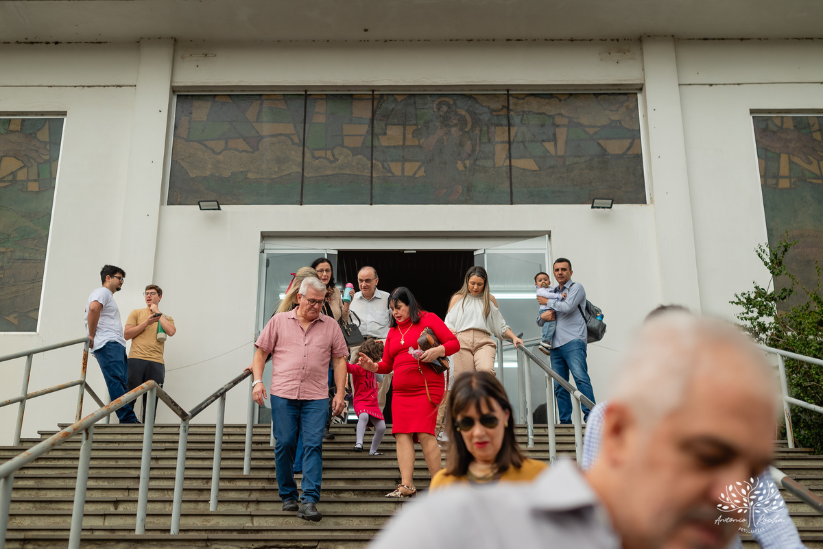 batizado infantil - cerimônia religiosa - celebração de batismo - fotógrafo de batizado - fotografia infantil - fotografia de batismo - Galeto Justini - igreja católica - batizado em família - Antonio Rocha Fotografias - Pelotas - batismo com recepção