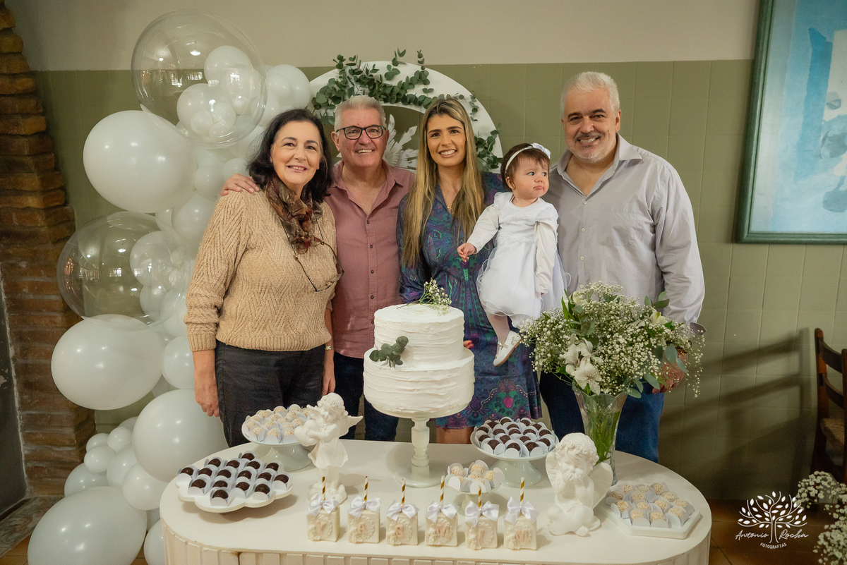 batizado infantil - cerimônia religiosa - celebração de batismo - fotógrafo de batizado - fotografia infantil - fotografia de batismo - Galeto Justini - igreja católica - batizado em família - Antonio Rocha Fotografias - Pelotas - batismo com recepção