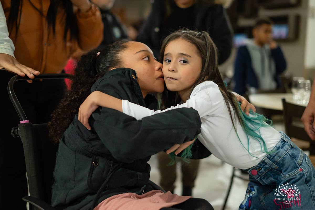 fotografia infantil - aniversário infantil - festa temática Stitch - lembranças de infância - fotógrafo de festas - Antonio Rocha Fotografias - ensaio infantil - alegria das crianças – Pelotas - ensaio com família - Tio Guigui – Festa de Criança
