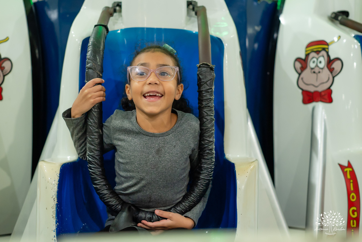 fotografia infantil - aniversário infantil - festa temática Stitch - lembranças de infância - fotógrafo de festas - Antonio Rocha Fotografias - ensaio infantil - alegria das crianças – Pelotas - ensaio com família - Tio Guigui – Festa de Criança