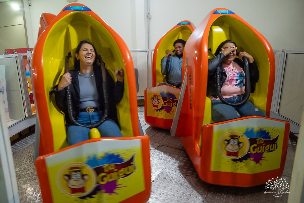 fotografia infantil - aniversário infantil - festa temática Stitch - lembranças de infância - fotógrafo de festas - Antonio Rocha Fotografias - ensaio infantil - alegria das crianças – Pelotas - ensaio com família - Tio Guigui – Festa de Criança