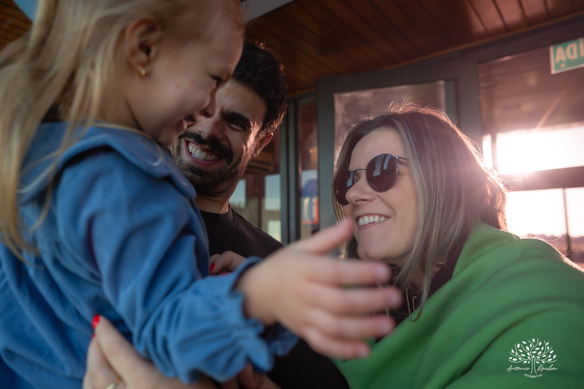festa infantil - Masha e o Urso - cama elástica - tobogã - maquiagem artística - festa no condomínio - com crianças - brincadeiras infantis - festa temática - registro fotográfico - fotografia de festa infantil – Pelotas - Antonio Rocha Fotografias