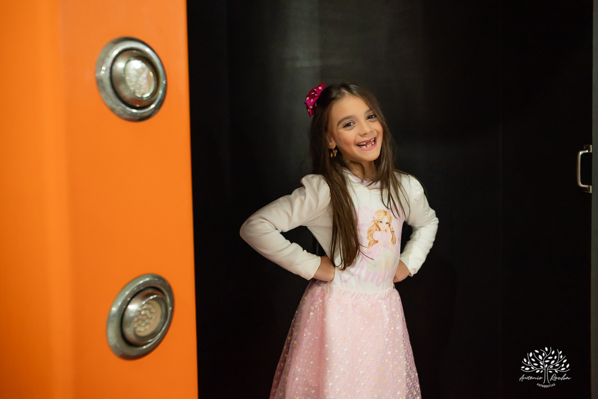 aniversário infantil - fotografia de aniversário - fotógrafa de crianças - fotos espontâneas - fotógrafo profissional - Antonio Rocha Fotografias - festa infantil alegre - aniversário com amigos - fotografia documental – tio Guigui - Pelotas - borboletas