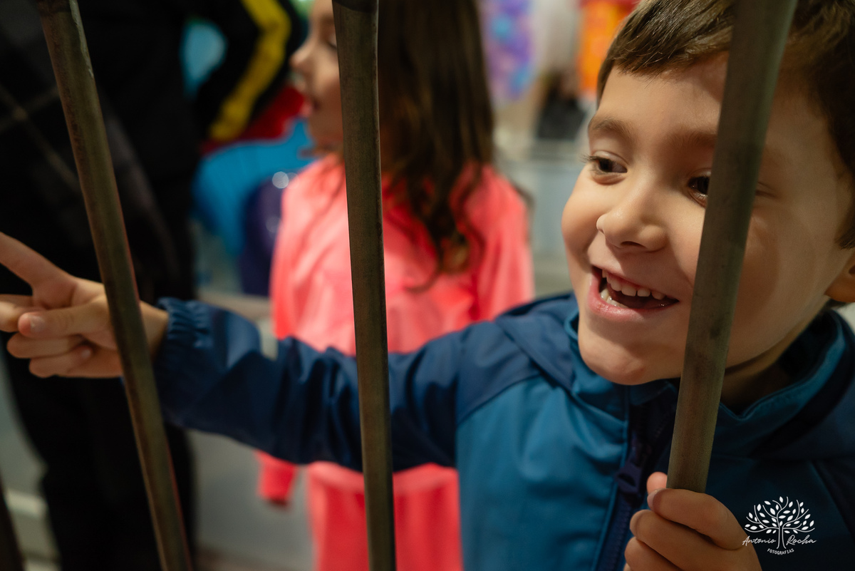 aniversário infantil - fotografia de aniversário - fotógrafa de crianças - fotos espontâneas - fotógrafo profissional - Antonio Rocha Fotografias - festa infantil alegre - aniversário com amigos - fotografia documental – tio Guigui - Pelotas - borboletas