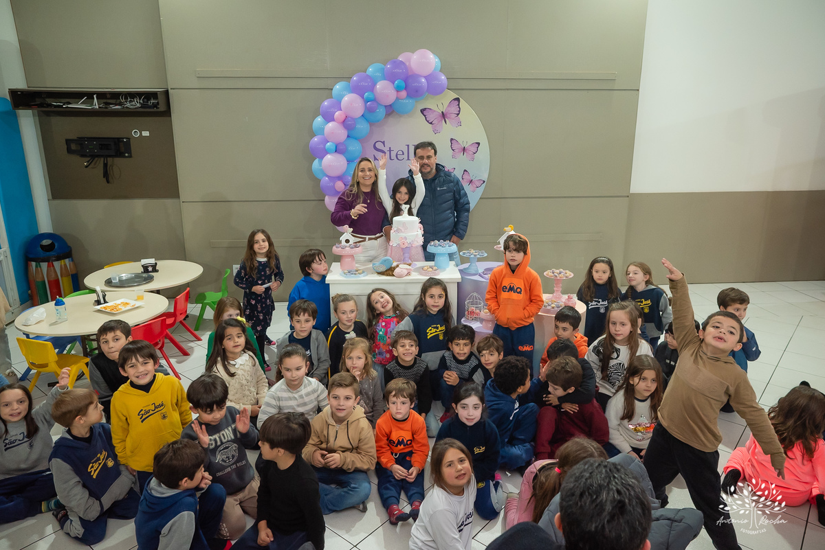 aniversário infantil - fotografia de aniversário - fotógrafa de crianças - fotos espontâneas - fotógrafo profissional - Antonio Rocha Fotografias - festa infantil alegre - aniversário com amigos - fotografia documental – tio Guigui - Pelotas - borboletas
