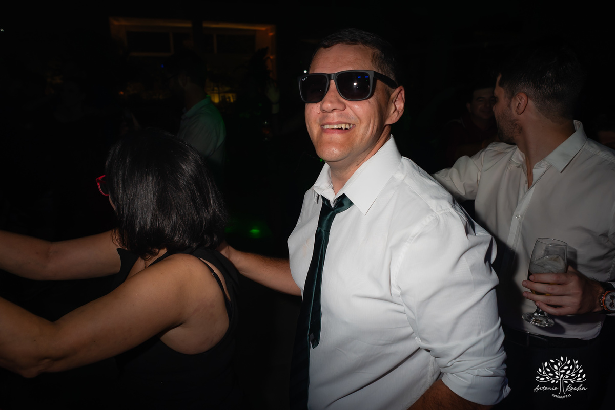 festa-15-anos - debutante - chácara-do-amanhecer - making-of - homenagem - pista-de-dança - fotografia-de-festa - antonio-rocha-fotografias – lavie eventos – storymaker Luan – Pelotas – Antonio Rocha Fotografias – grupo malv – personalizados de 15 anos