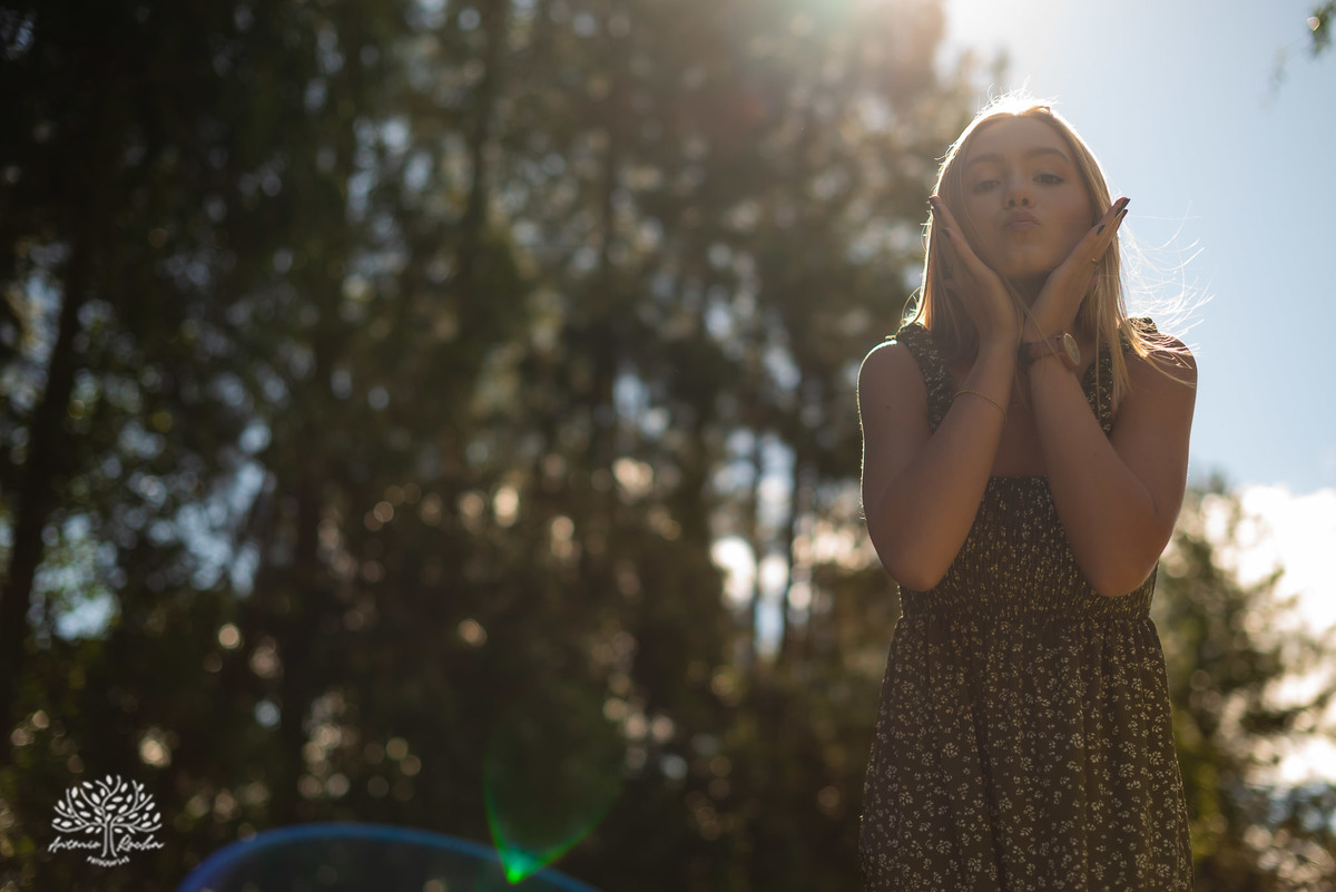 Maria Eduarda - luz - alegria - intensidade - ensaio - família - Chácara da Família Fiss - JUCRE - dança - sorriso - autenticidade - leveza - debutante – 15 anos - fotos - registros - Antonio Rocha Fotografias - Pelotas - Fotógrafo de 15 anos - Ensaio