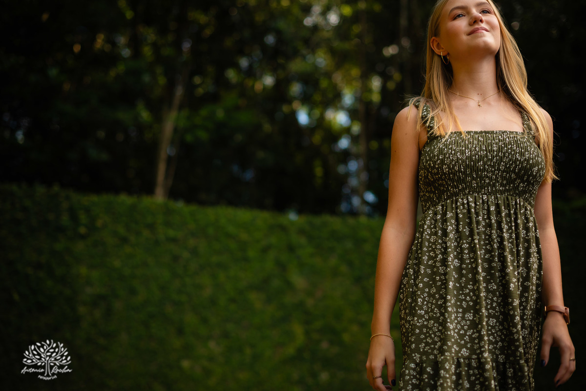 Maria Eduarda - luz - alegria - intensidade - ensaio - família - Chácara da Família Fiss - JUCRE - dança - sorriso - autenticidade - leveza - debutante – 15 anos - fotos - registros - Antonio Rocha Fotografias - Pelotas - Fotógrafo de 15 anos - Ensaio