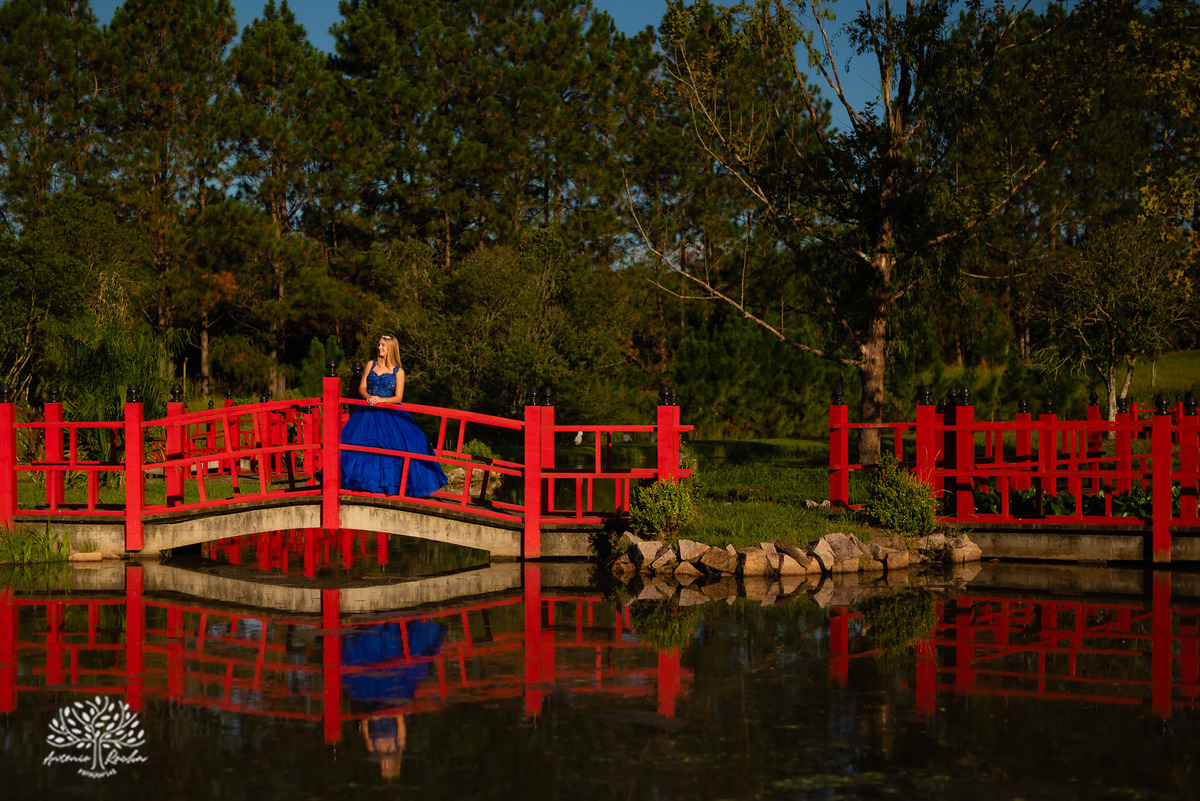 Maria Eduarda - luz - alegria - intensidade - ensaio - família - Chácara da Família Fiss - JUCRE - dança - sorriso - autenticidade - leveza - debutante – 15 anos - fotos - registros - Antonio Rocha Fotografias - Pelotas - Fotógrafo de 15 anos - Ensaio