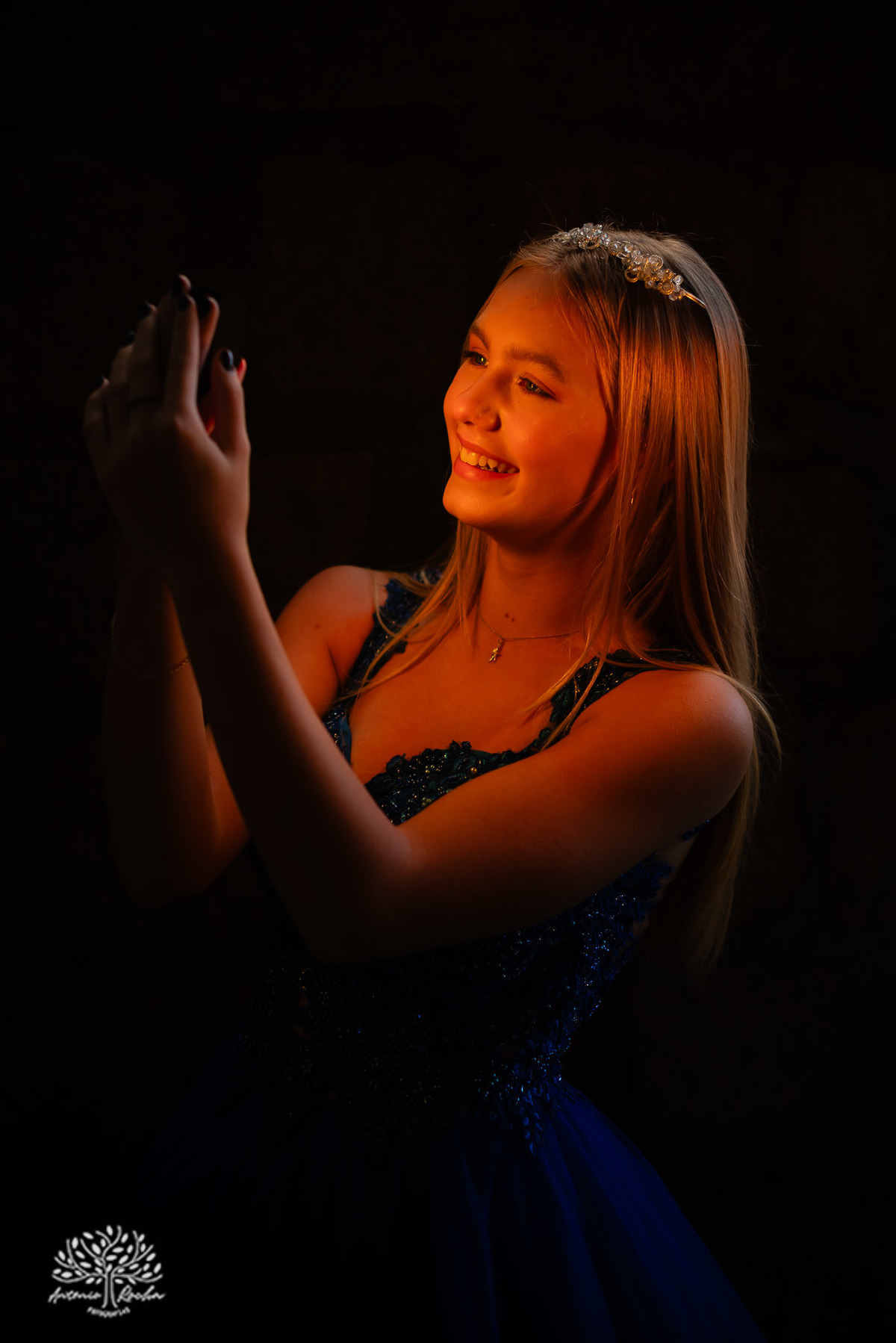 Maria Eduarda - luz - alegria - intensidade - ensaio - família - Chácara da Família Fiss - JUCRE - dança - sorriso - autenticidade - leveza - debutante – 15 anos - fotos - registros - Antonio Rocha Fotografias - Pelotas - Fotógrafo de 15 anos - Ensaio