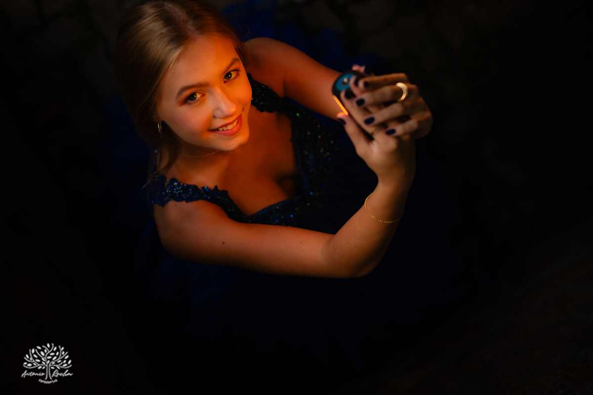 Maria Eduarda - luz - alegria - intensidade - ensaio - família - Chácara da Família Fiss - JUCRE - dança - sorriso - autenticidade - leveza - debutante – 15 anos - fotos - registros - Antonio Rocha Fotografias - Pelotas - Fotógrafo de 15 anos - Ensaio