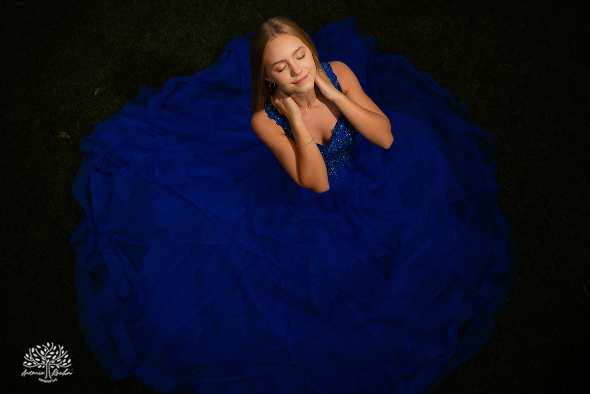 Maria Eduarda - luz - alegria - intensidade - ensaio - família - Chácara da Família Fiss - JUCRE - dança - sorriso - autenticidade - leveza - debutante – 15 anos - fotos - registros - Antonio Rocha Fotografias - Pelotas - Fotógrafo de 15 anos - Ensaio