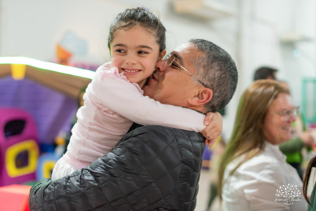 aniversário infantil - 6 anos - festa da Manu - decoração Enrolados - Rapunzel - fotografia infantil - fotografia de aniversário - Antonio Rocha Fotografias – Cliff Kids  - festa temática - ensaio infantil - fotografia profissional - Pelotasaniversário in