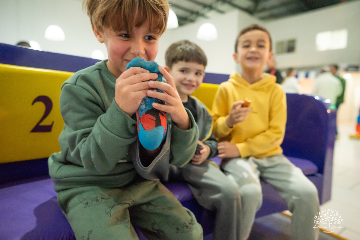 aniversário infantil - 6 anos - festa da Manu - decoração Enrolados - Rapunzel - fotografia infantil - fotografia de aniversário - Antonio Rocha Fotografias – Cliff Kids  - festa temática - ensaio infantil - fotografia profissional - Pelotas
