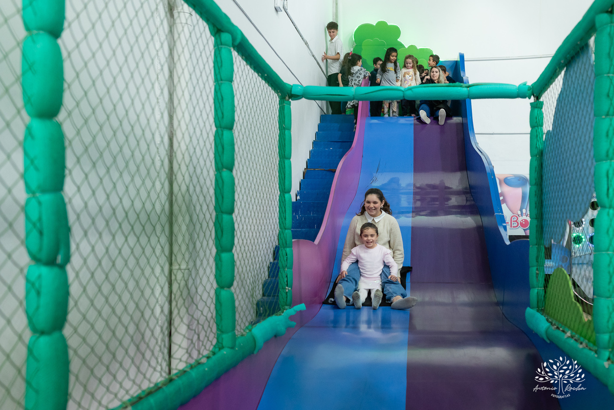 aniversário infantil - 6 anos - festa da Manu - decoração Enrolados - Rapunzel - fotografia infantil - fotografia de aniversário - Antonio Rocha Fotografias – Cliff Kids  - festa temática - ensaio infantil - fotografia profissional - Pelotas