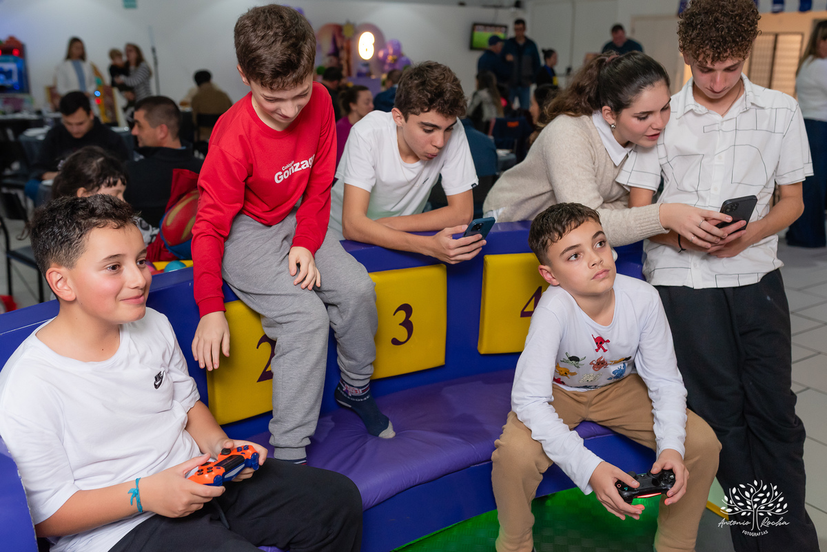 aniversário infantil - 6 anos - festa da Manu - decoração Enrolados - Rapunzel - fotografia infantil - fotografia de aniversário - Antonio Rocha Fotografias – Cliff Kids  - festa temática - ensaio infantil - fotografia profissional - Pelotas