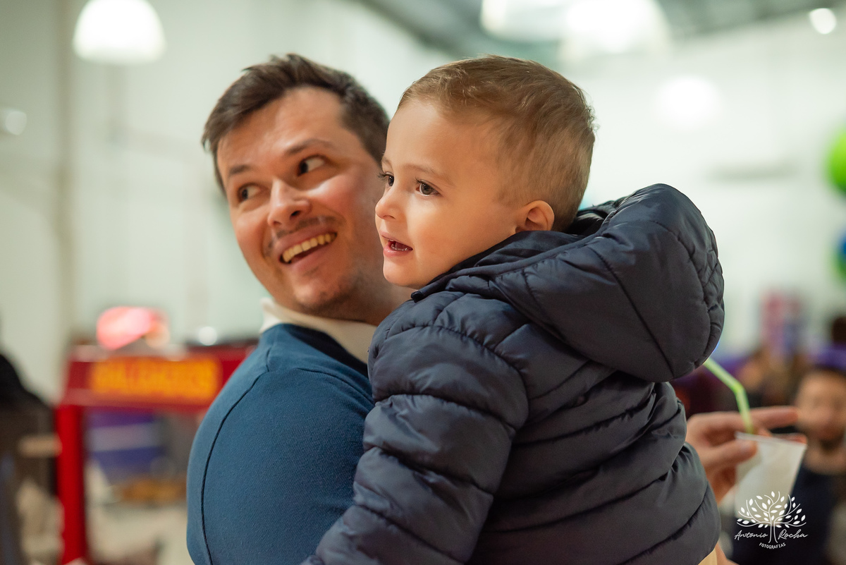 fotografia infantil - aniversário infantil - festa Mundo Bita - fotografia de família - registrar momentos - ensaio infantil - memórias afetivas - fotógrafo em Pelotas - infância feliz - Antonio Rocha Fotografias - Cliff Kids - Aniversário de Criança