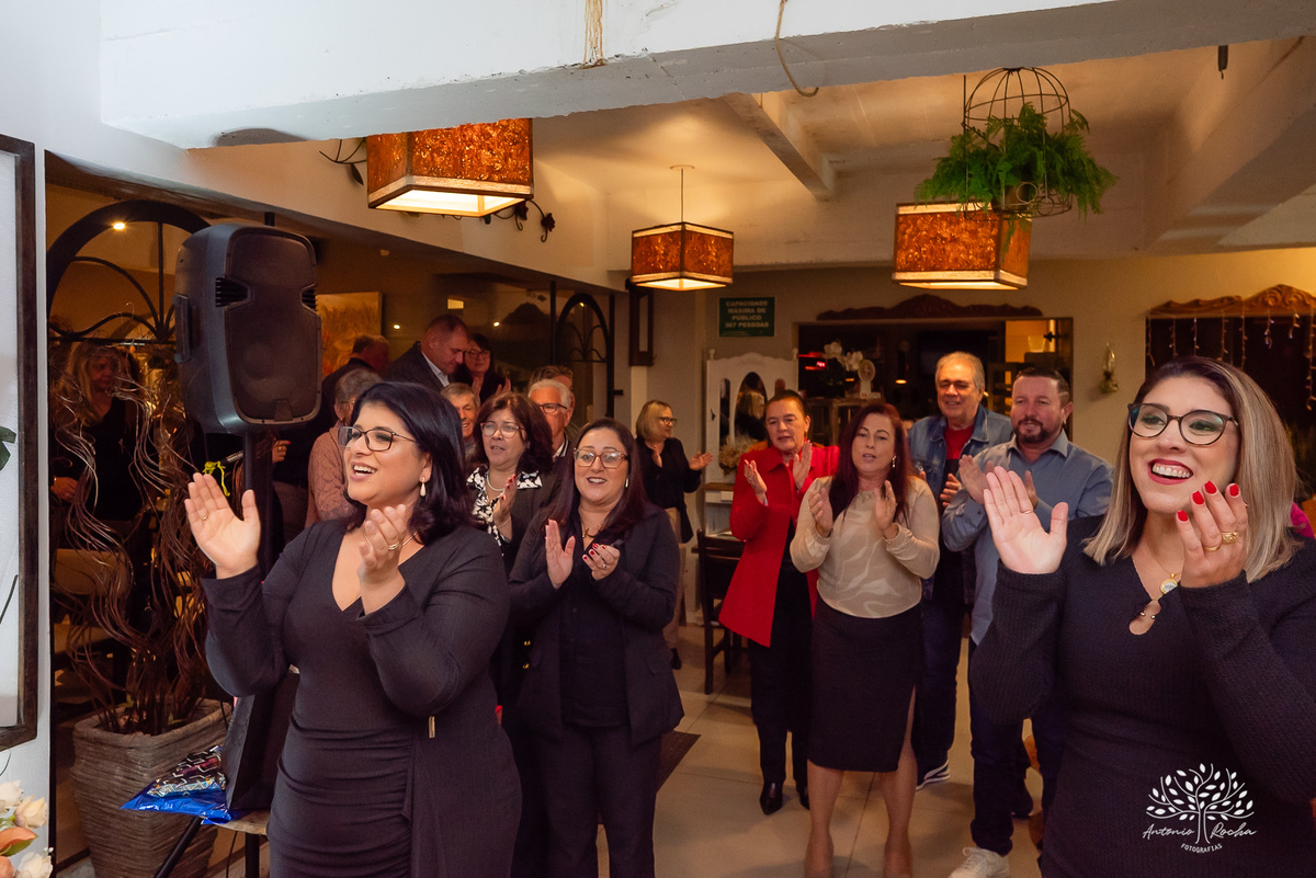 Aniversário - fotógrafo-de-eventos - fotógrafo-São-Lourenço-do-Sul – Pelotas - Antonio-Rocha-Fotografias - fotos-de-família - evento-comemoração - fotografia-documental - festa-no-Nona-Bray - cerimonial-Fabiane Silva - fotógrafo-de-família